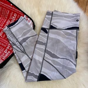 🍋 Lululemon 🍋 SZ:12